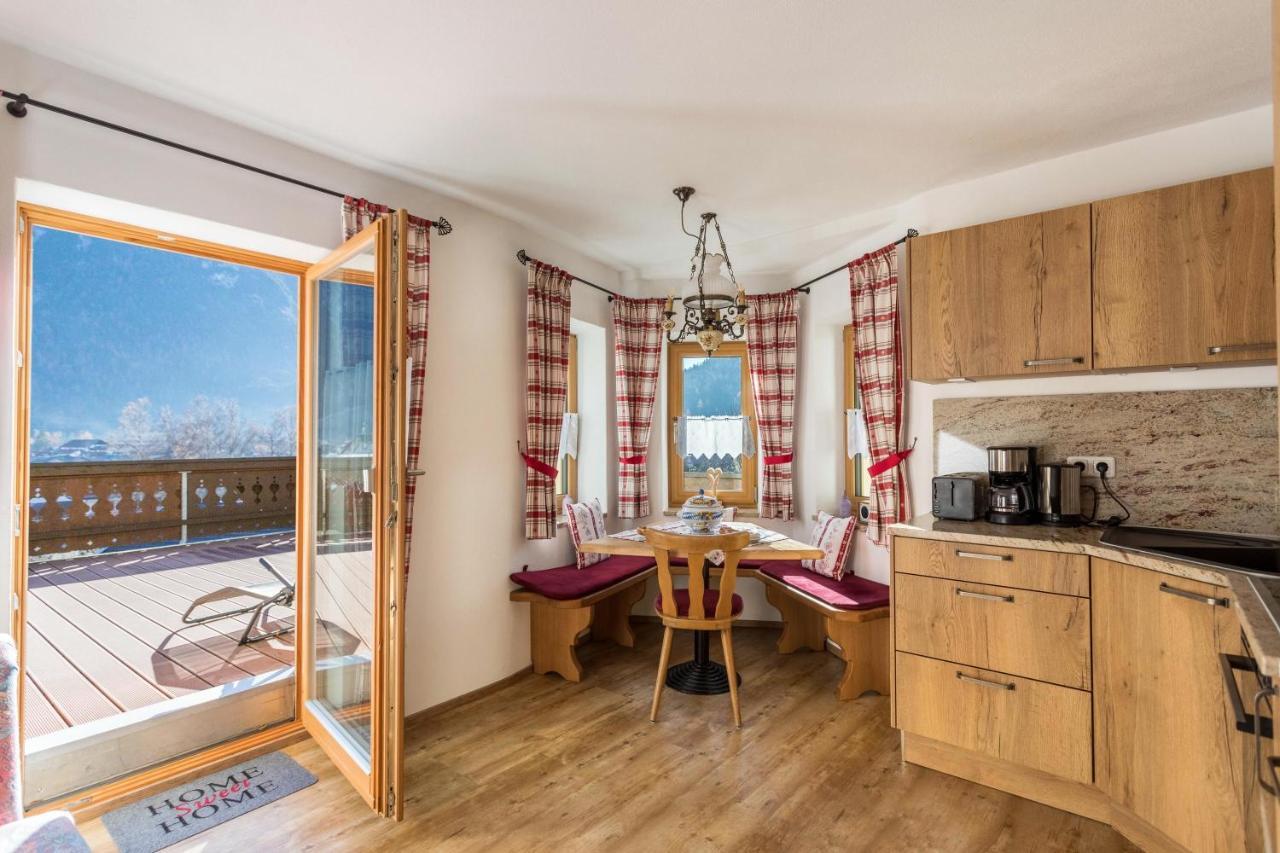 Ferienwohnung Granat Міттенвальд Екстер'єр фото